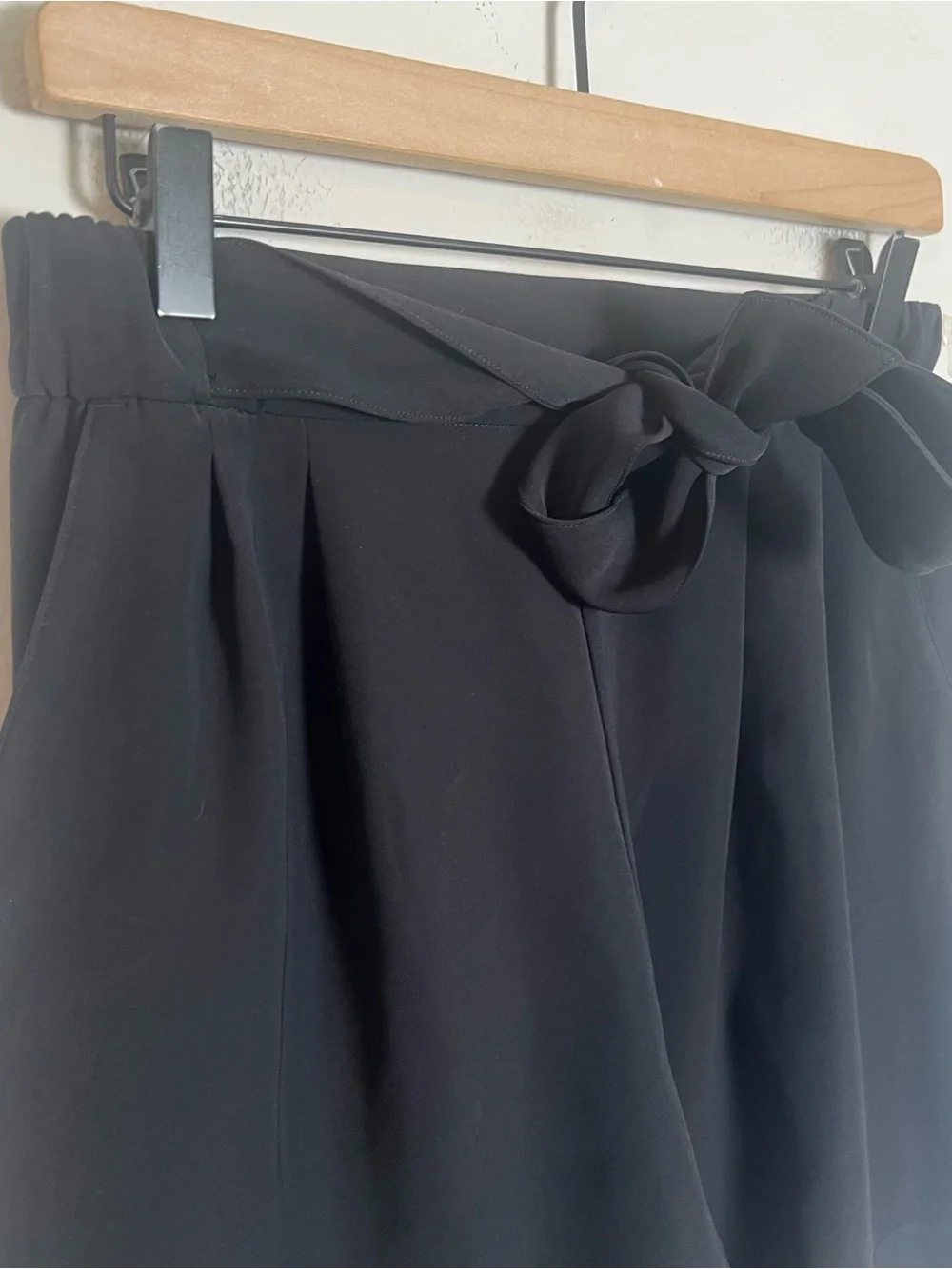 LULULEMON- Noir Short 5.5